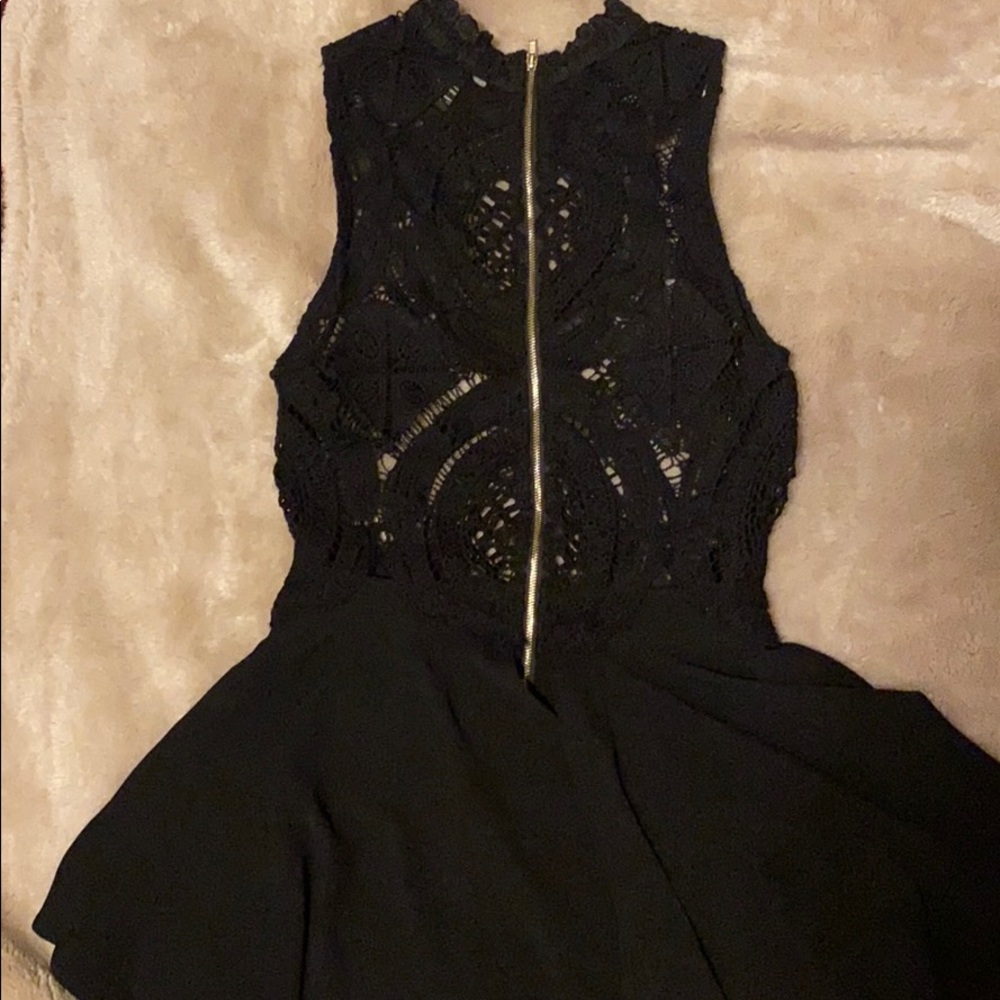 Romper - Picture 3 of 5